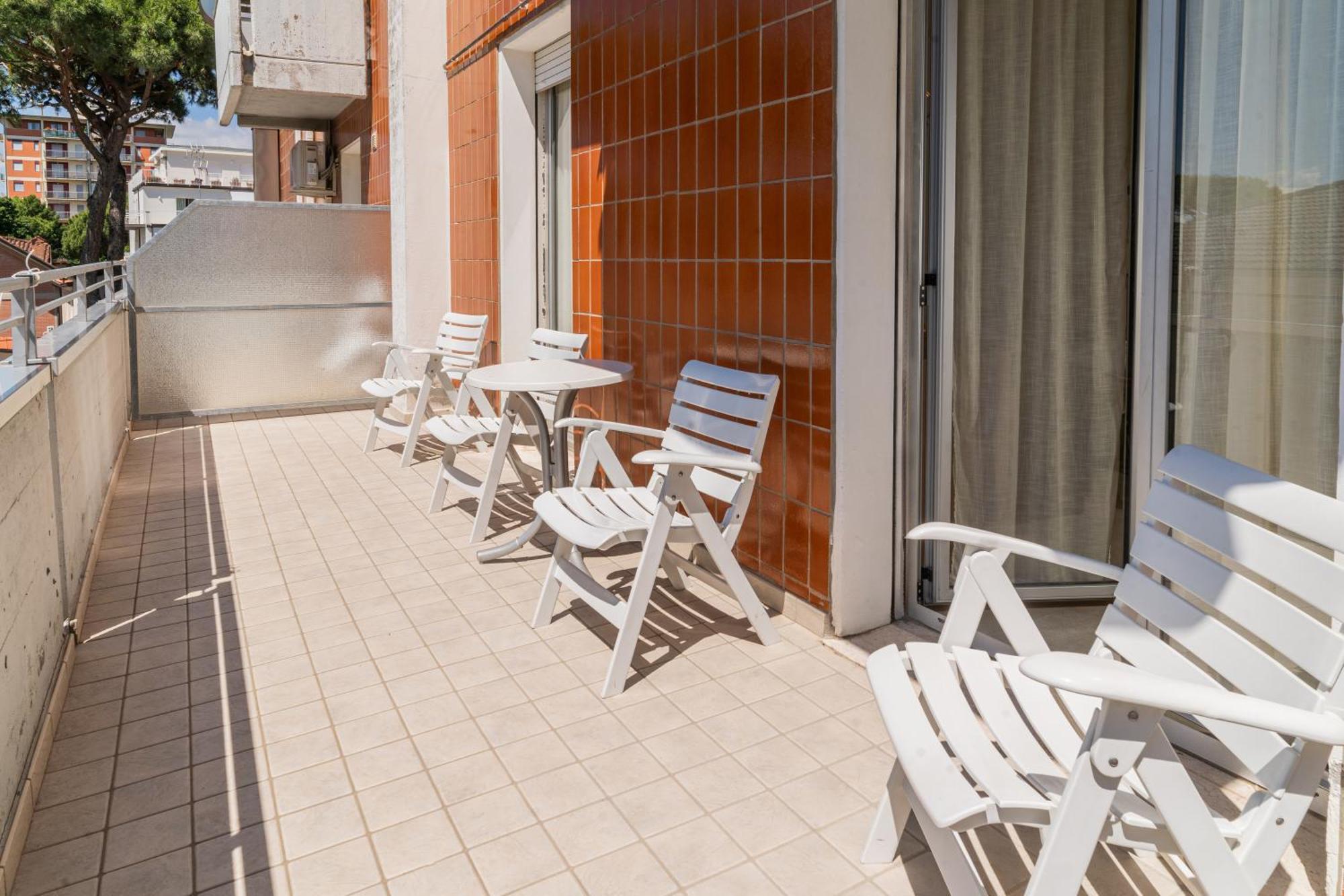 Hotel Ondina E Milazzo チェルヴィア エクステリア 写真